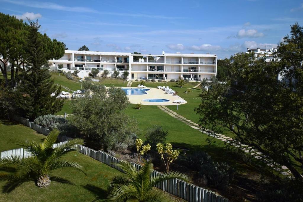 Apartamento Oasis In Olhos De Agua Branqueira Exterior foto